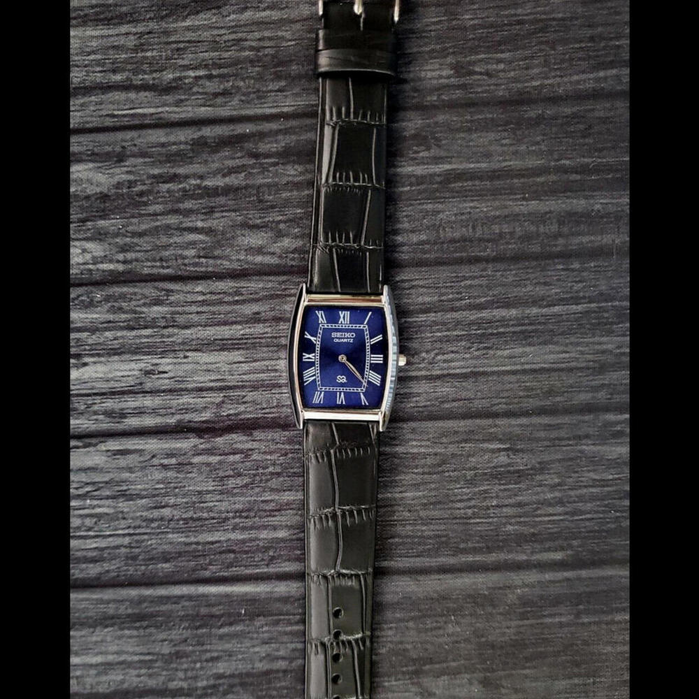 RARE Mens  Slim Seiko Tank Barrel‎ Blue Satin Roman Dial Watch New Mvt & Batt 🌟